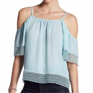 NWT Parker Dotty Lace Cold Shoulder Blouse💕